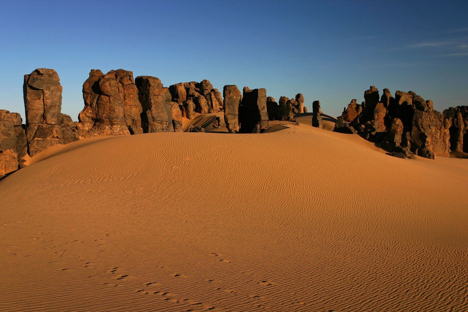 Algeria Il Deserto Torna A Essere Una Meta Per Il Turismo Invernale   Hoggar Tassili Deserto Sahara Algeria 