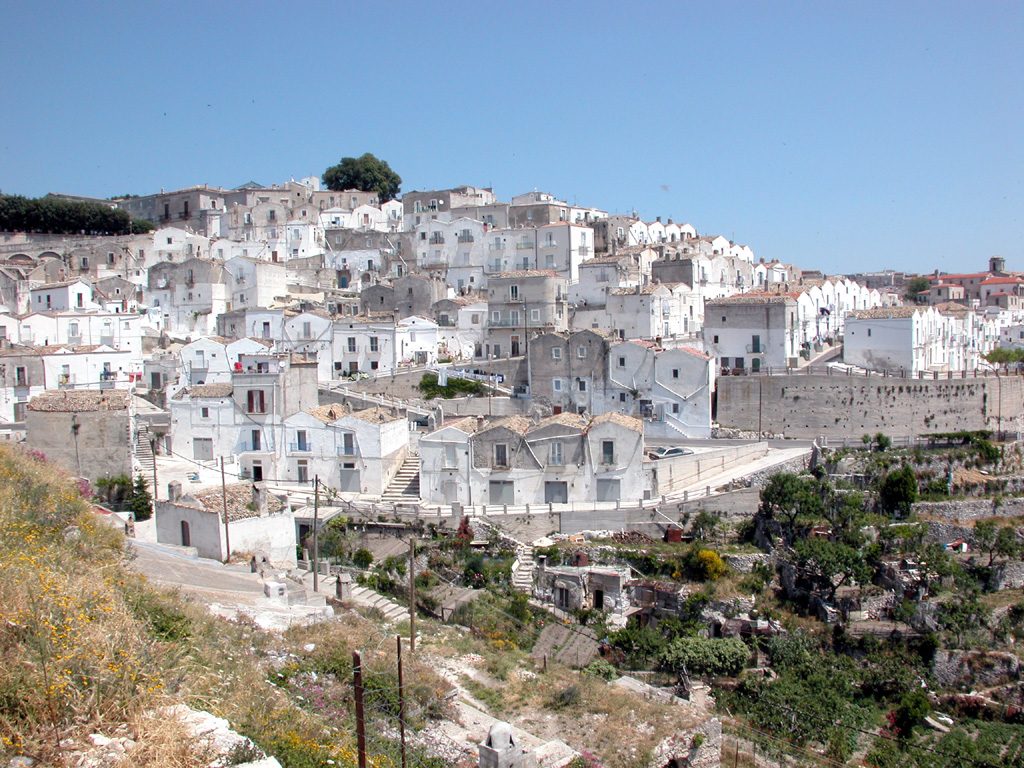 Monte Sant'Angelo: un gioiello medievale in Puglia